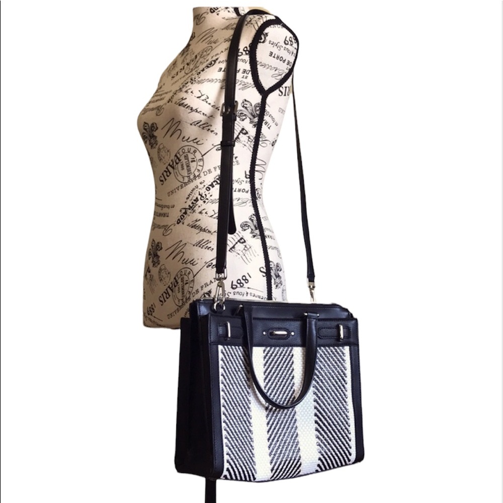 Calvin Klein Purse Raffia Roxy Tote | Shoulder/Handbag  | Black & White